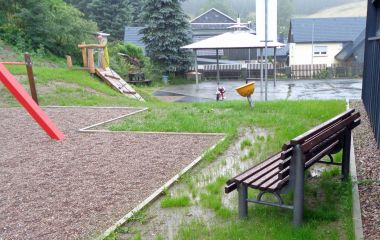 Ein Spielplatz in Hasenthal.